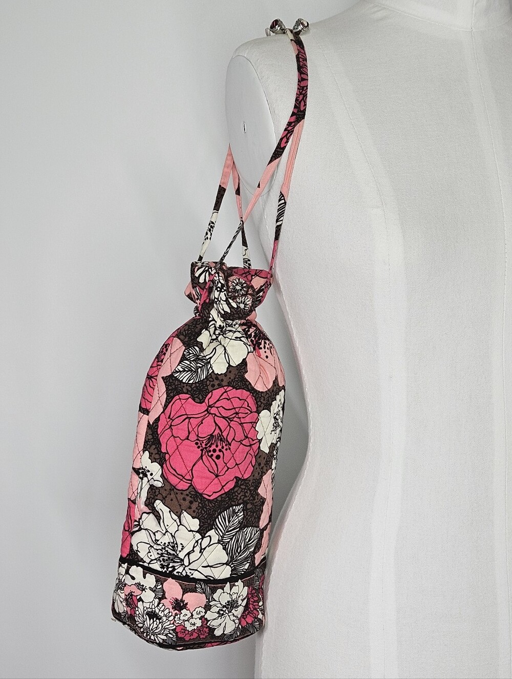 Vera Bradley 13x4.5x3" Wine Bottle Bag Pouch Mocha Rouge Floral Drawstring Pink